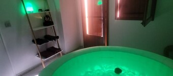 Villa 6 p spa Privatif Proche des Plages