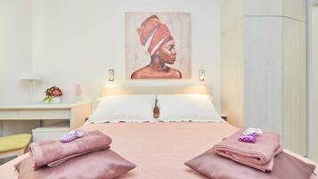 1 bedroom, free WiFi, bed sheets