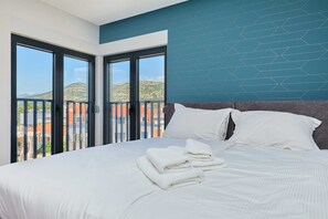 1 habitación, escritorio, wifi gratis y ropa de cama 