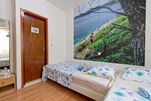 1 bedroom, free WiFi, bed sheets - Matana Pomena - S3 Budget Twin Room (Mljet)
