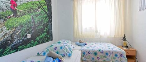 1 chambre, Wi-Fi gratuit, draps fournis