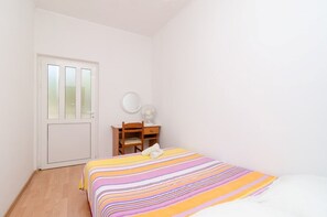 1 dormitorio, wifi gratis, ropa de cama