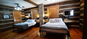 3 habitaciones, tabla de planchar con plancha, wifi y ropa de cama 