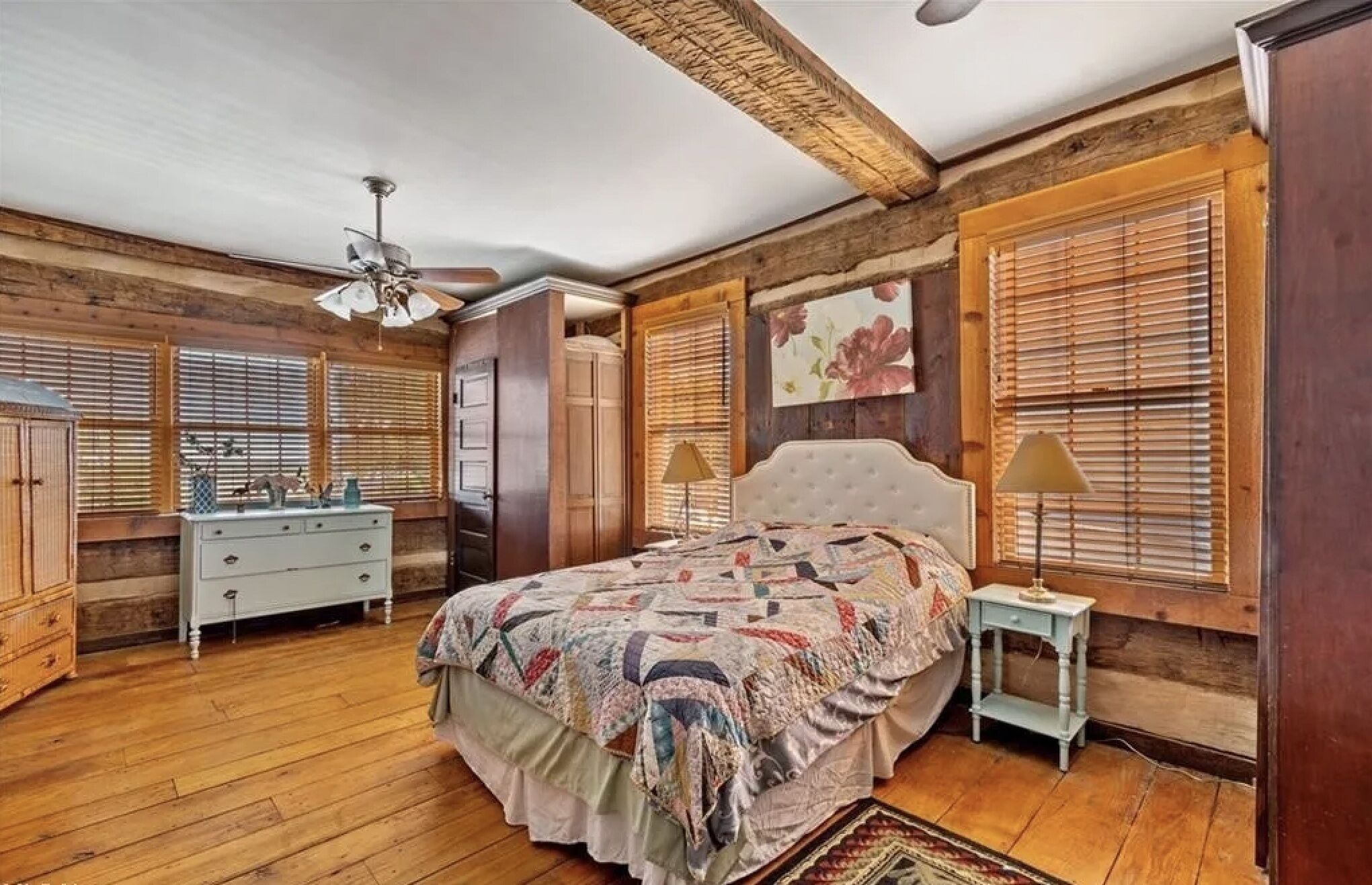 3 間睡房、熨斗/熨衫板、Wi-Fi、床單