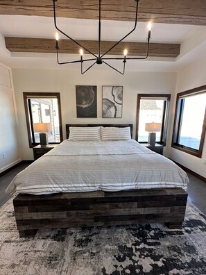 5 habitaciones, wifi y ropa de cama