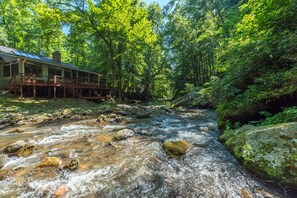 Property grounds - 3689 US 176- Haven Homes (Tryon)