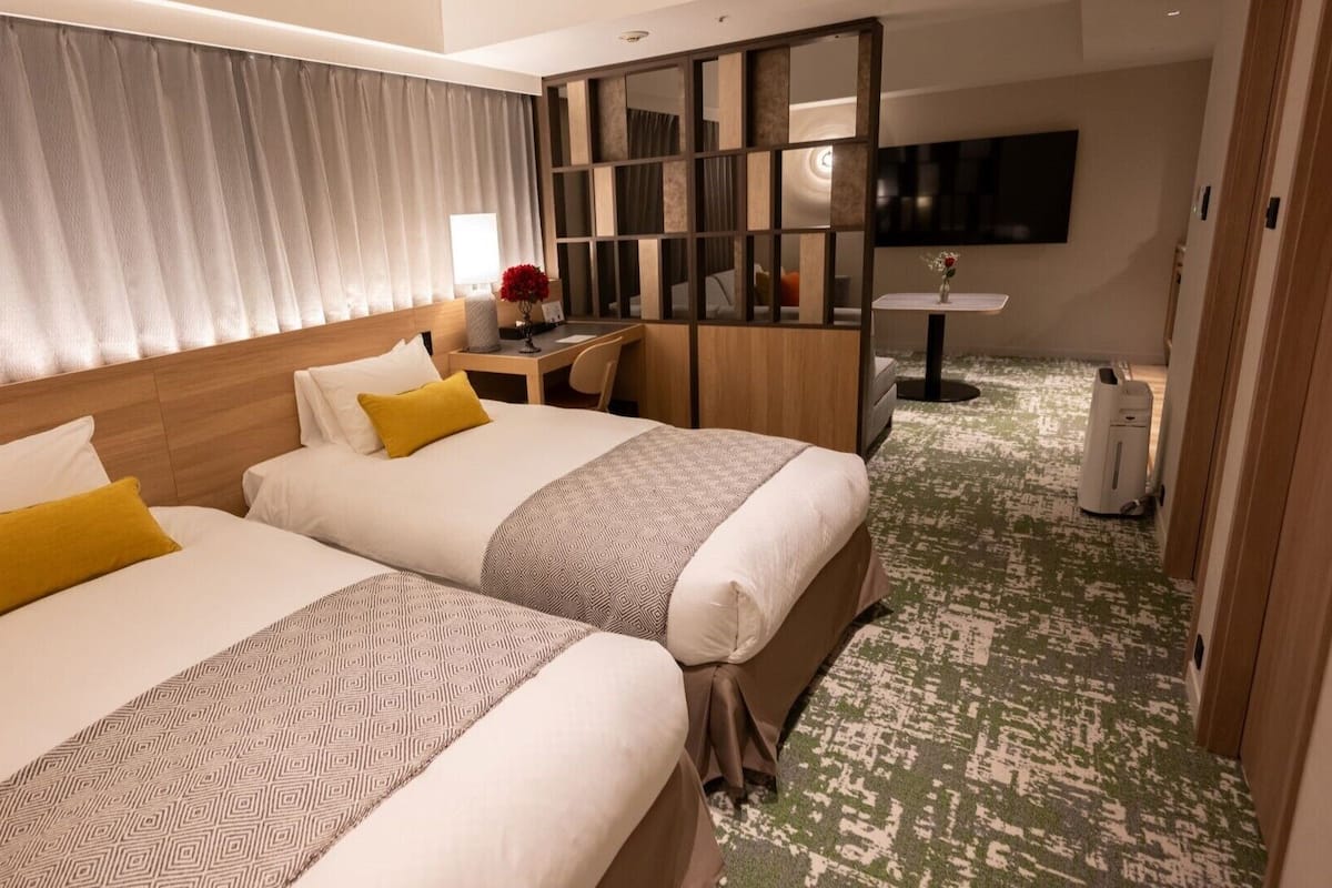 Couette en duvet d'oie, coffres-forts dans les chambres, bureau