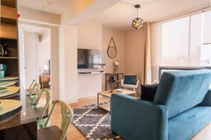 Fernseher, Arbeitsbereiche