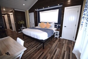 1 多间卧室、办公桌、熨斗/熨衣板、免费 WiFi