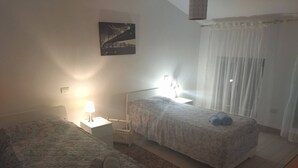 Apartment, 2 Bedrooms - "\"little Prince\" 18km From Padua 30km From Chioggia" (Brugine)