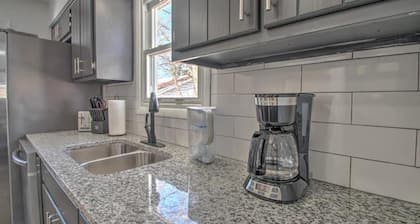 Home Near BP Refinery-Whiting