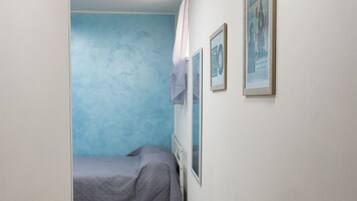 Quarto premium, banheiro privativo | 1 quarto, edredons de pluma, individualmente decorados