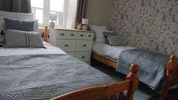 1 chambre, accès Internet, draps fournis