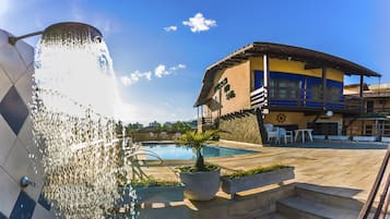 Alberca al aire libre