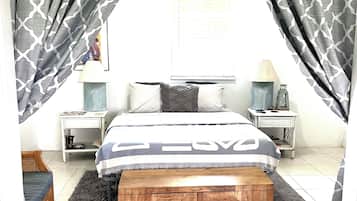 1 slaapkamer, een bureau, een strijkplank/strijkijzer, gratis wifi