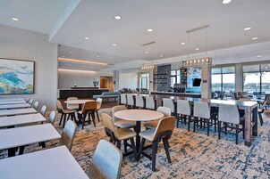 Termasuk sarapan bufet setiap hari 