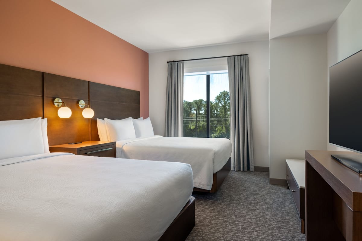 1 chambre, fer et planche Ă repasser, Wi-Fi gratuit, draps fournis