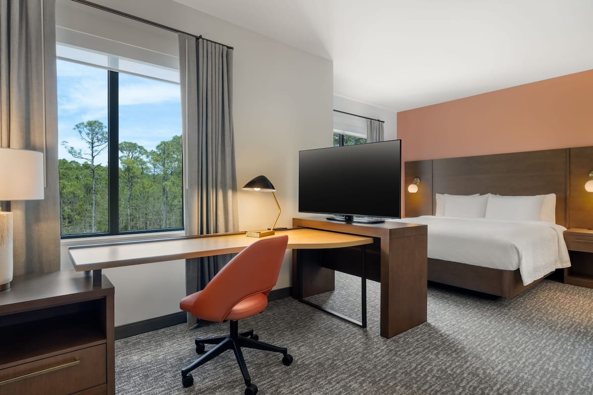 1 chambre, fer et planche Ă repasser, Wi-Fi gratuit, draps fournis