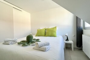 3 Schlafzimmer, Reisekinderbett, WLAN, Bettwäsche