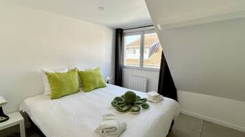 3 chambres, lit parapluie, Wi-Fi, draps fournis