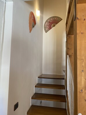 Interior - Detached house and outdoor terrace (Palermo)