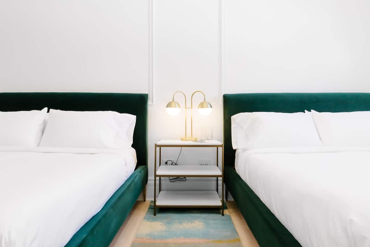 Premium bedding, pillowtop beds, WiFi (free), bed sheets