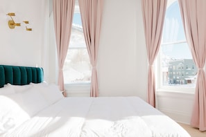 Luxury Suite, Mountain View | Premium bedding, pillowtop beds, free WiFi, bed sheets - The Wyman Hotel (Silverton)