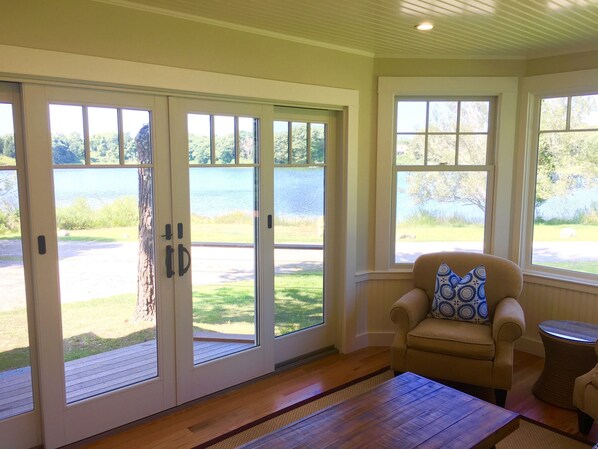 Interior - Newly Renovated Waterfront 3 bdrm, 3 bath home on the Shining Sea Bike Path. (Falmouth)