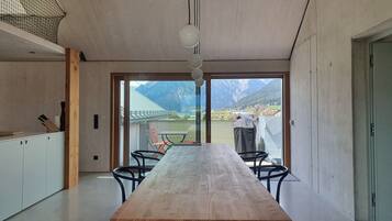 Luxury Villa, Mountain View | Balcony