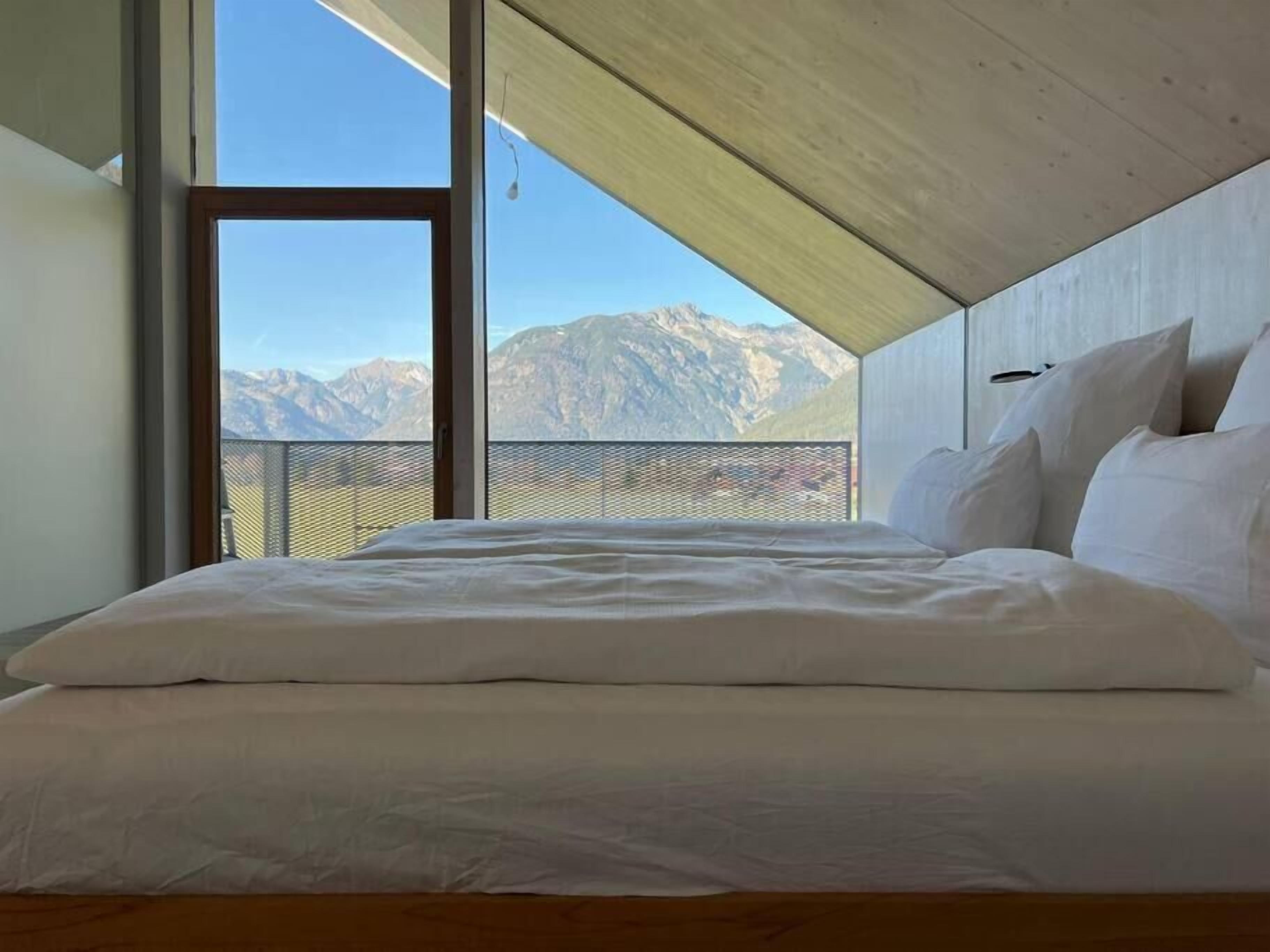 Luxury Villa, Mountain View | Living area | 55-inch Smart TV with digital channels, fireplace, Netflix