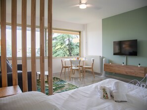 Iron/ironing board, WiFi, bed sheets - Nice flat with hot pool (Antibes)