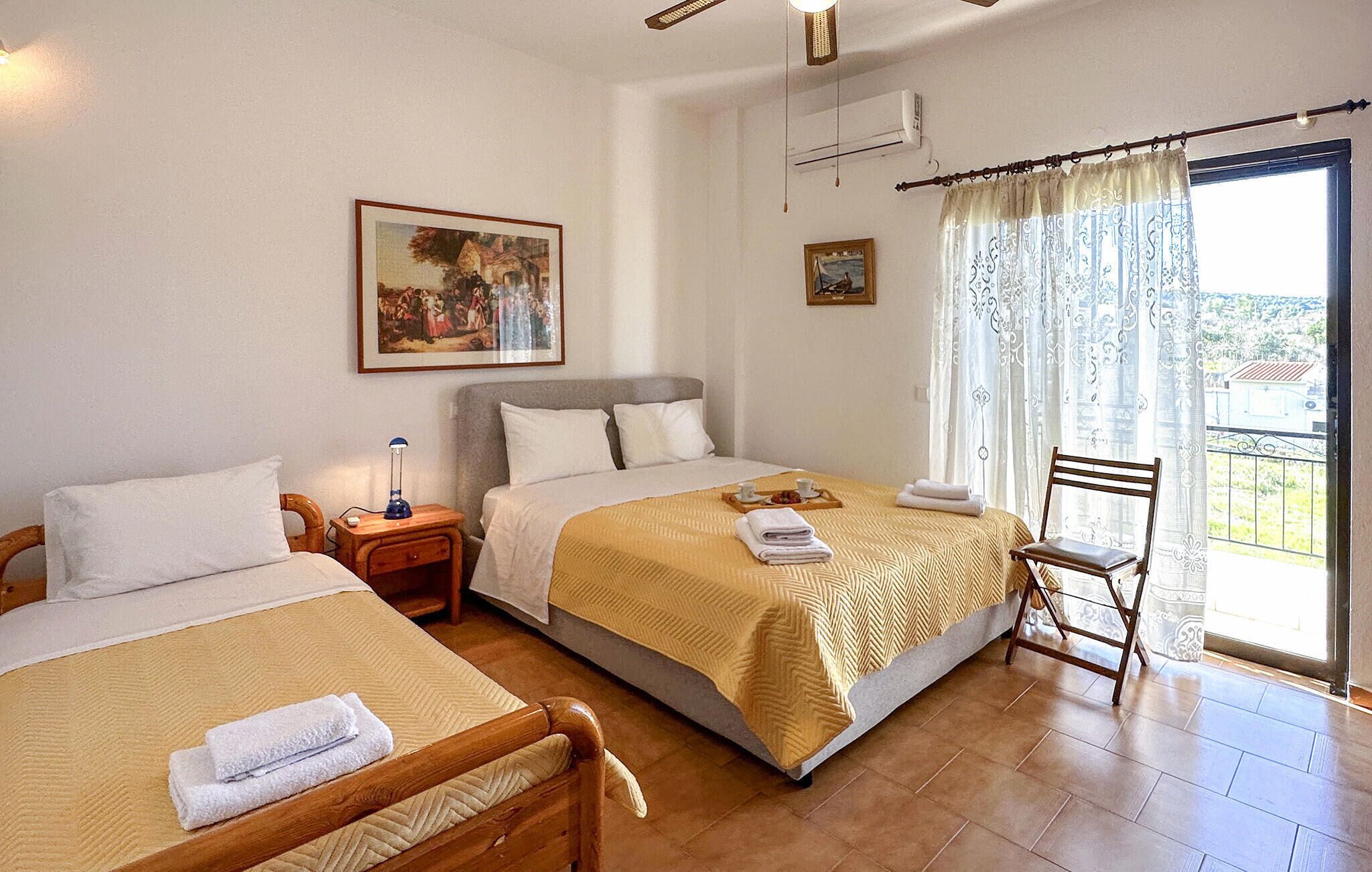 3 bedrooms, free WiFi, bed sheets