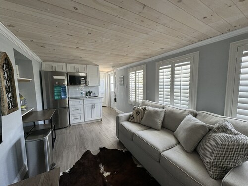 All new, incredible location! Waterfront unit in Matlacha with many amenities.