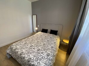 3 bedrooms, iron/ironing board, travel crib, free WiFi - 100 - Charming house in the Arros district (SOULAC SUR MER)