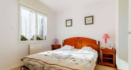South-facing chalet in Erquy | 8 guests | Ref 759