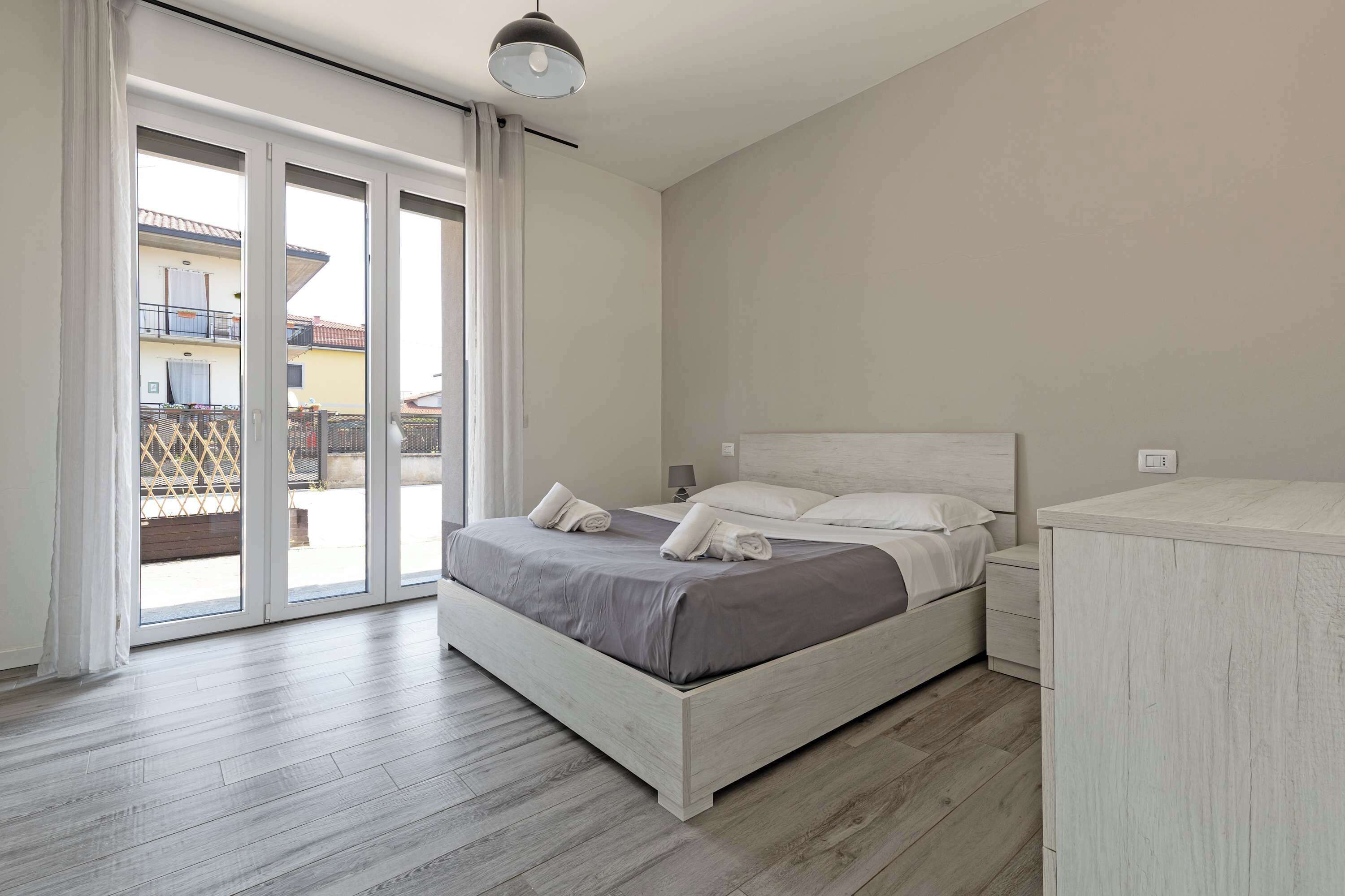 1 bedroom, iron/ironing board, travel crib, WiFi