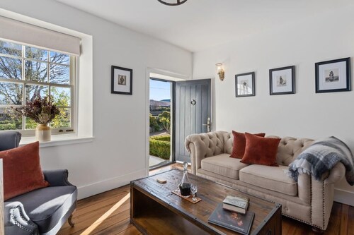 Cozy Georgian Cottages close to Hobart