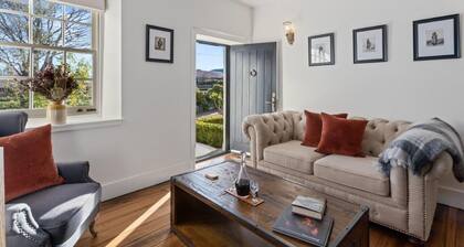 Cozy Georgian Cottages close to Hobart