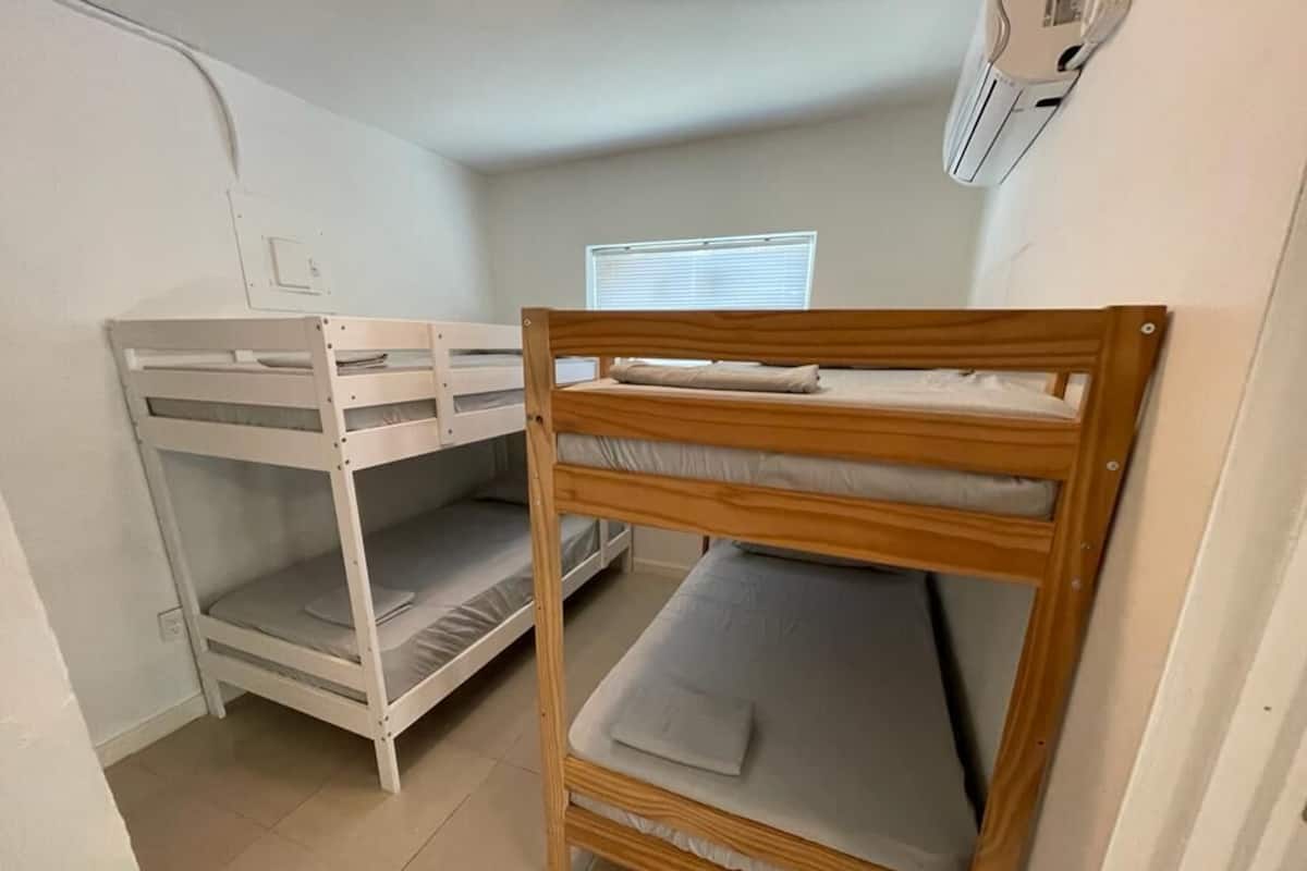 Business Shared Dormitory