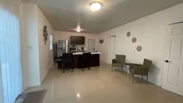 Asrama Umum | Area keluarga