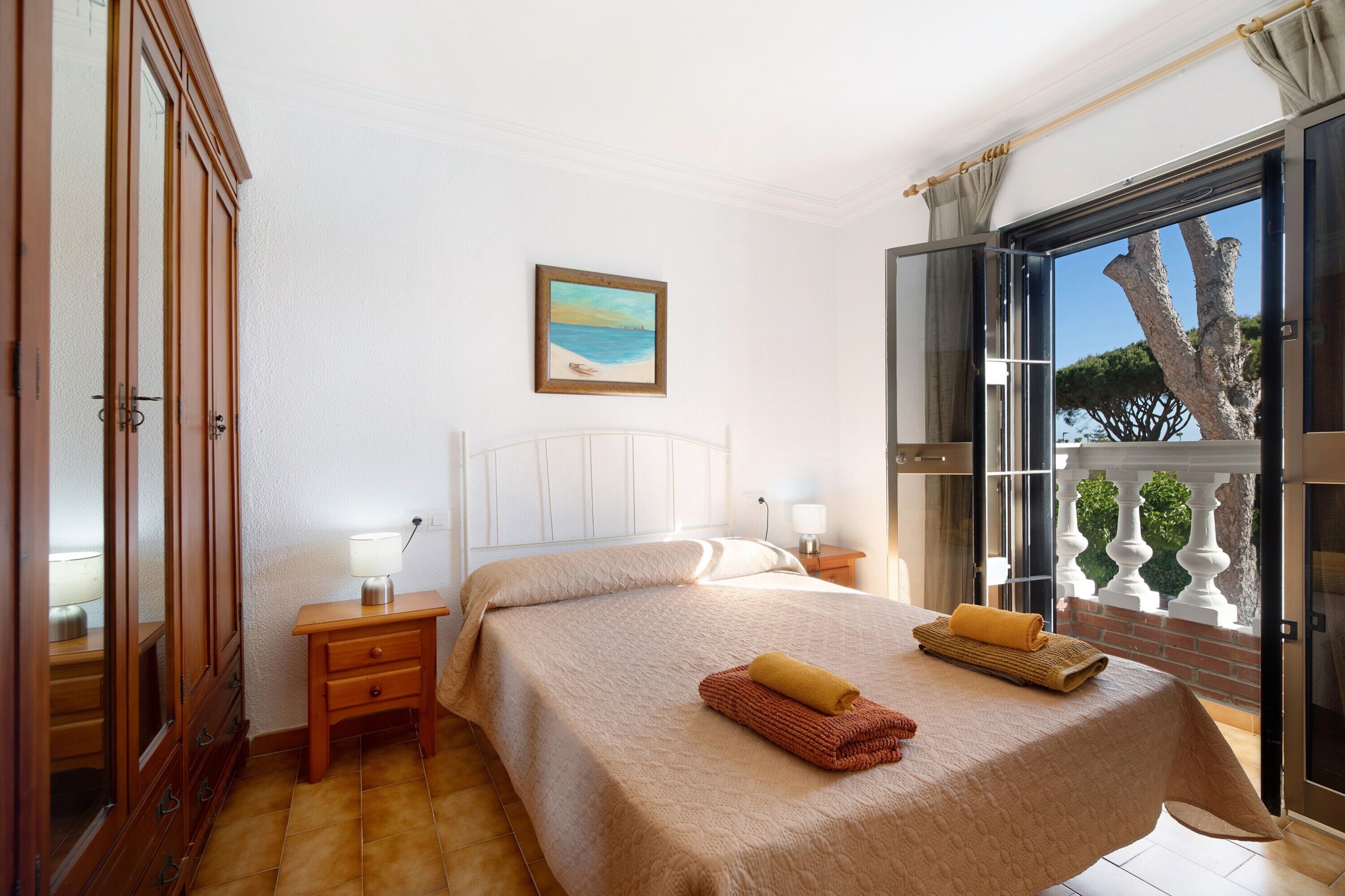 4 Schlafzimmer, Bügeleisen/Bügelbrett, kostenloses WLAN, Bettwäsche