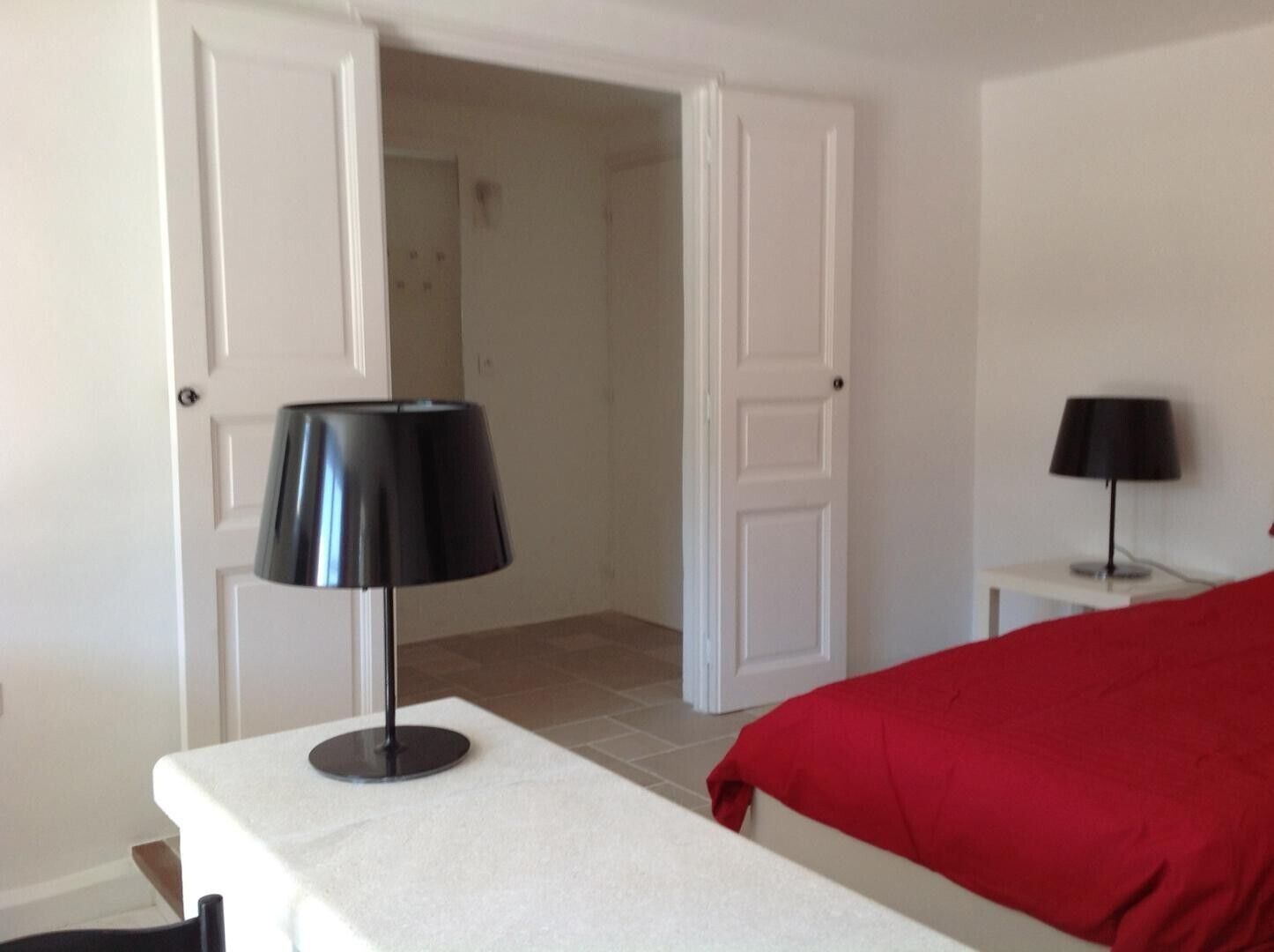 1 chambre, fer et planche à repasser, Wi-Fi gratuit, draps fournis