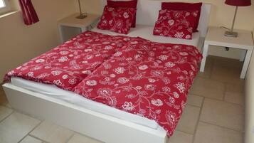 1 Schlafzimmer, Bügeleisen/Bügelbrett, kostenloses WLAN, Bettwäsche