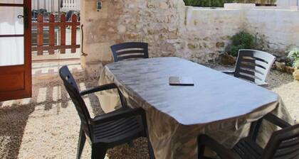 Holiday Home 'Le Domaine Des 3 Ăles' with Private Terrace, Private Garden and Wi-Fi