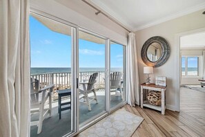 Interior - BEACHFRONT RESORT, CORNER UNIT, FAMILY FRIENDLY, PRIVATE (Orange Beach)