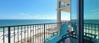 LUXURY BEACHFRONT CONDO, LAZY RIVER & MULTIPLE POOLS, TENNIS/BASKETBALL | BEACHBALL PROPERTIES