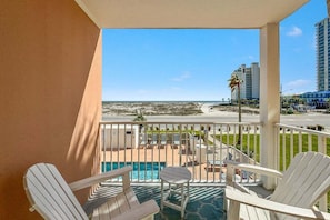 Property grounds - Grand Beach Resort 208 - PERFECT for couples and small families (Gulf Shores)