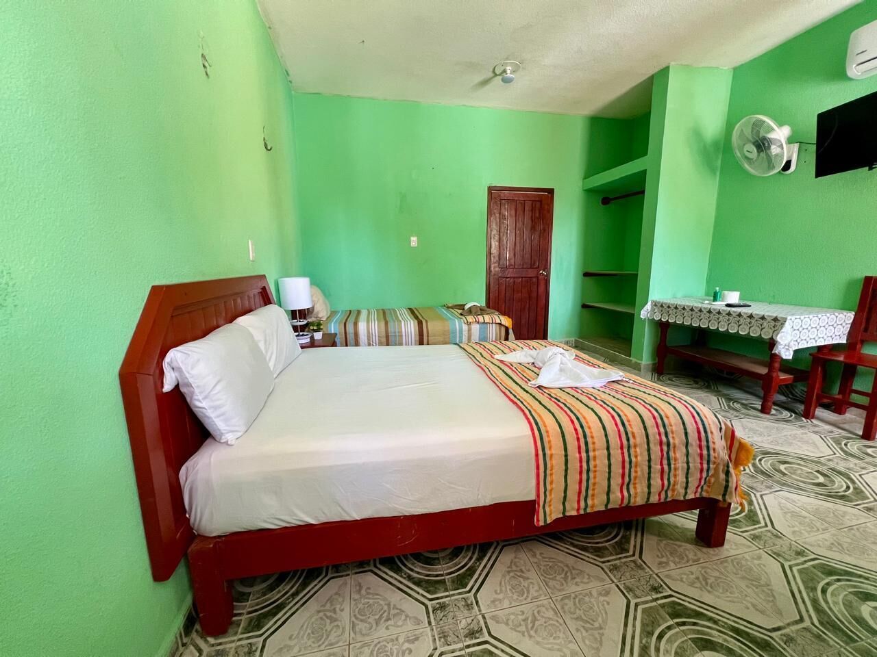 Basic Double or Twin Room | Desk, WiFi (free), bed sheets