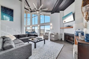 TV - Luxury Waterfront Retreat | Designer Interior, Huge Deck & Private Boat Slip | BEACHBALL PROPERTIES (Elberta)
