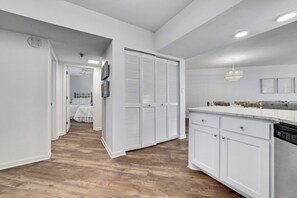 Interior - Orange Beach Condo with Beach Access and Outdoor Pool (Orange Beach)